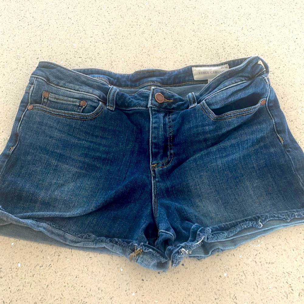Vince Camuto Jean Shorts size 10/30